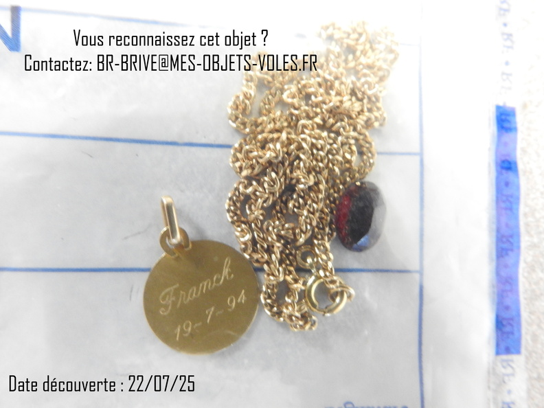 TC18 chaine or médaillon ange Franck et ornement de bijoux - Copie.JPG